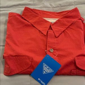 Men’s Columbia Bobehead shirt